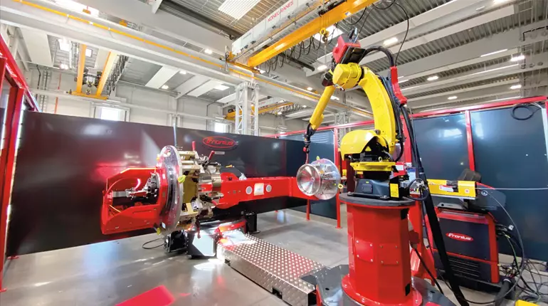 Kundenlösung 3 Robotic Welding