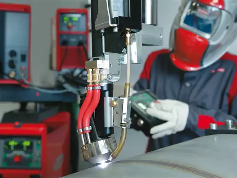 Plasma-Schweißen Plasma-Schweißen, Fronius